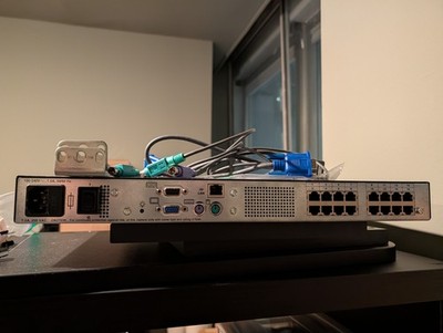 HP EO1010 16 Port IP KVM ETHERNET Switch
