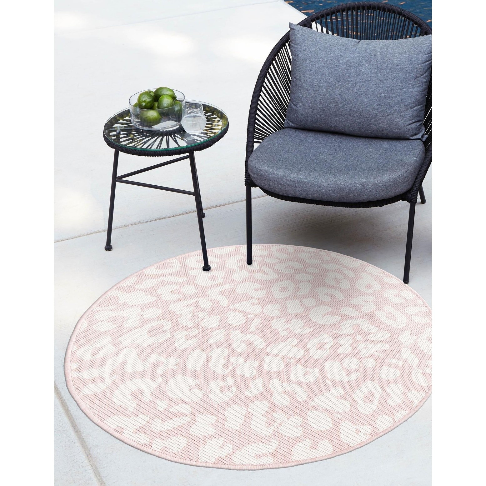 Outdoor Gallery Collection Area Rug Durable and Stylish Design