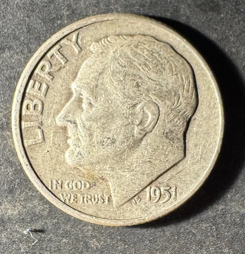 1951-D Roosevelt Dime (Circulated) - (#1073) Very Fine Condition