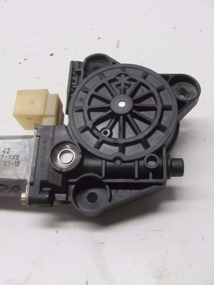 Mercedes C240 W203 2001-2005 motor regulador ventana lateral derecha OEM KM607264 Foto 3 de 4