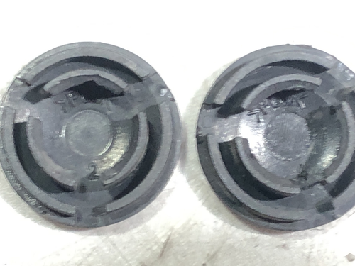 KIA SPORTAGE MK4 X2 BRAZO LIMPIAPARABRISAS DELANTERO PERNO TUERCA TAPA TAPA /2016-22 - Imagen 2 de 4