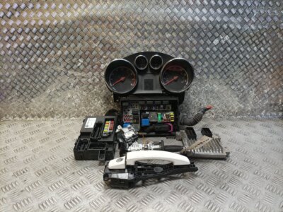 VAUXHALL MERIVA B 2010-2017 1.4 BENZIN B14XER MOTORSTEUERGERÄT, TRANSPONDER & BSI KIT 