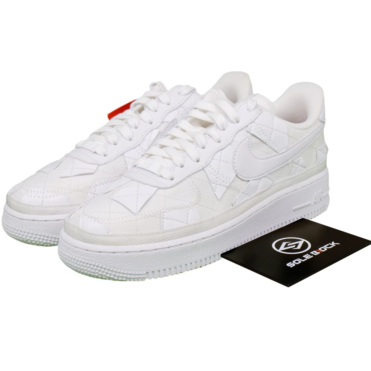 Preços baixos em Nike Billie Eilish x Air Force 1 Low Triple White