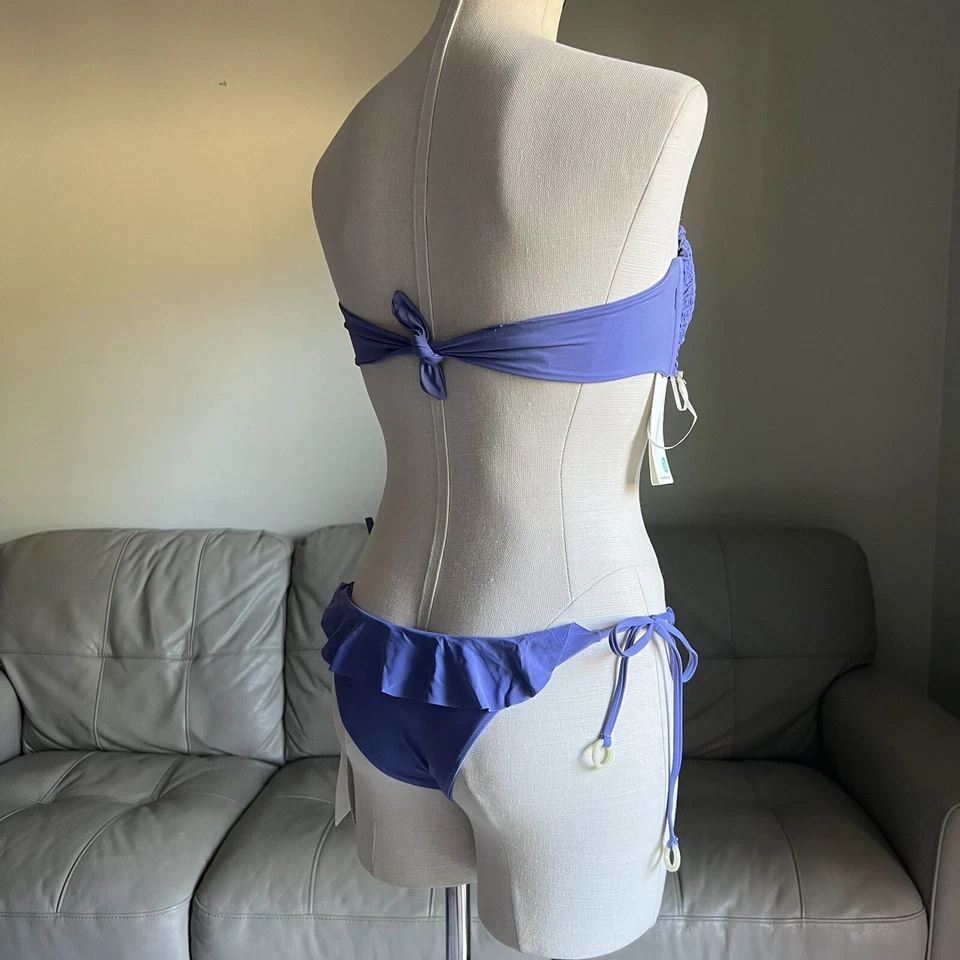NUEVO Conjunto de Bikini Revolve Bettinis Top XS Parte Inferior S En Lavanda Traje de Baño Traje de Baño Foto 4 de 4