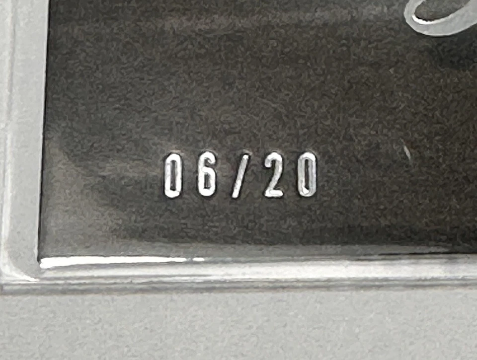 2021 Panini Luminance J.K. Dobbins Black 6/20 Sticker Auto Ravens Chargers 🔥🔥 - Image 3 of 4