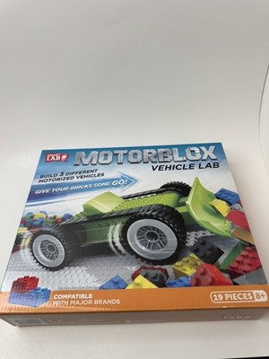 SmartLab Toys Motorbox Vehicle Lab for STEM Fun Brick Compatible- New Open Box