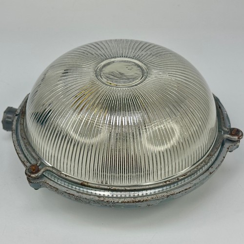 Vintage French Grey Heavy Cast Iron & Prismatic Glass Industrial Bulkhead Light - Picture 2 of 24