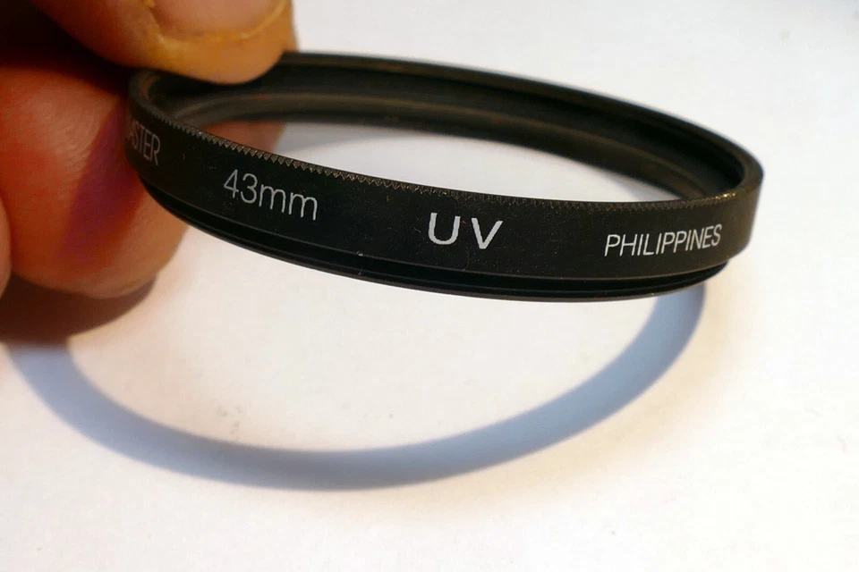 Promaster 43mm UV Lens Filter screw in type Multi-Coated - Image 3 of 4