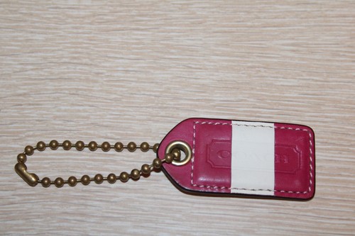COACH Color-Block Lampone Crema Pelle Ricambio Borsa Appendere Tag Charm