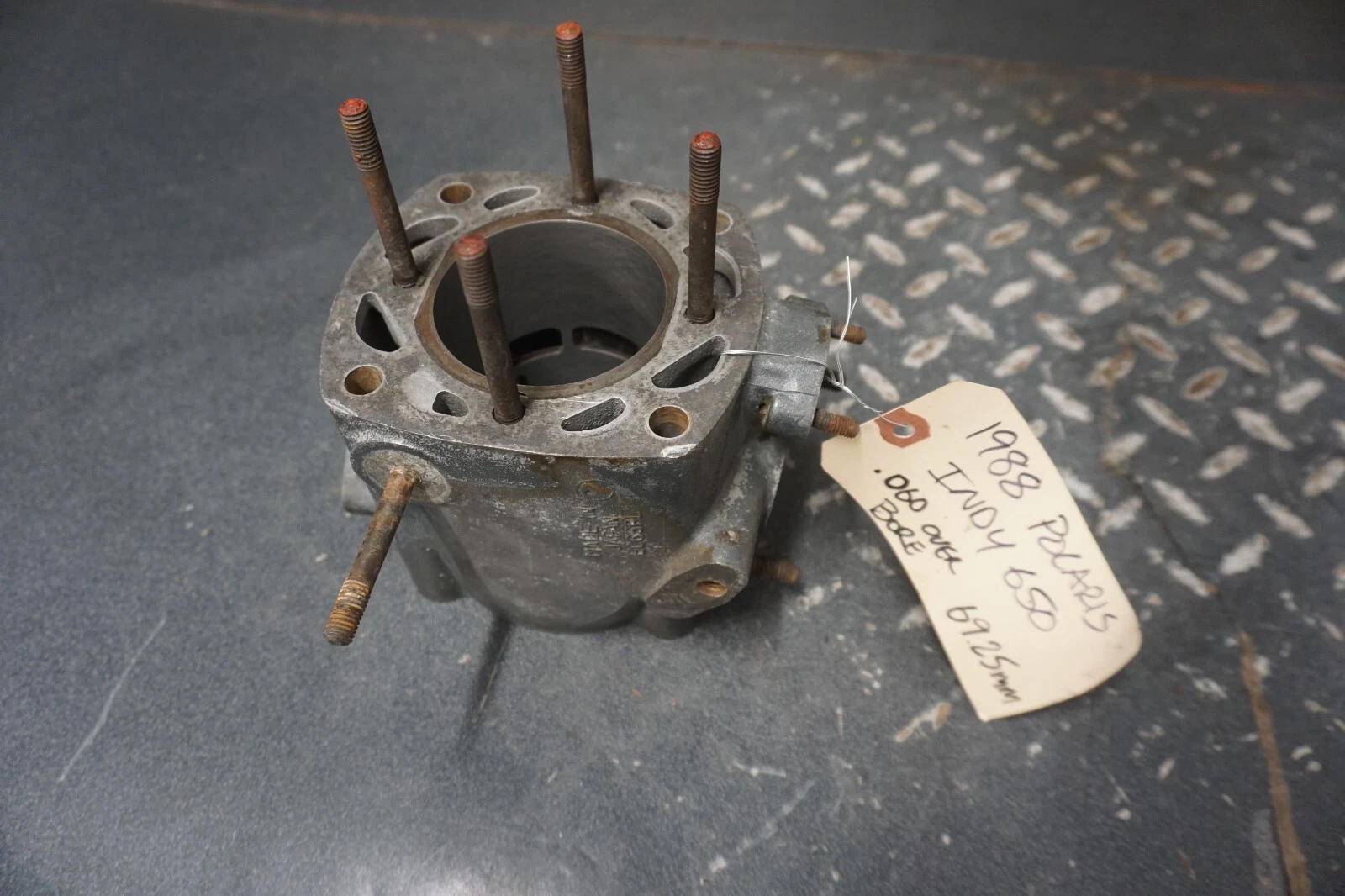 1988-1990 Polaris OEM Cylinder Jug (+.060) 69.25mm SKS FIN NOR SWE 400 500 650
