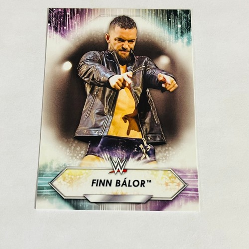 Carta Base 2021 Topps WWE #148 Finn Bálor