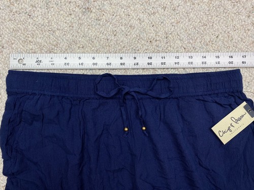 Chip & Pepper Womens Shorts sz M Navy Lightweight Elastic Waist Embroidered NEW - Picture 4 of 12