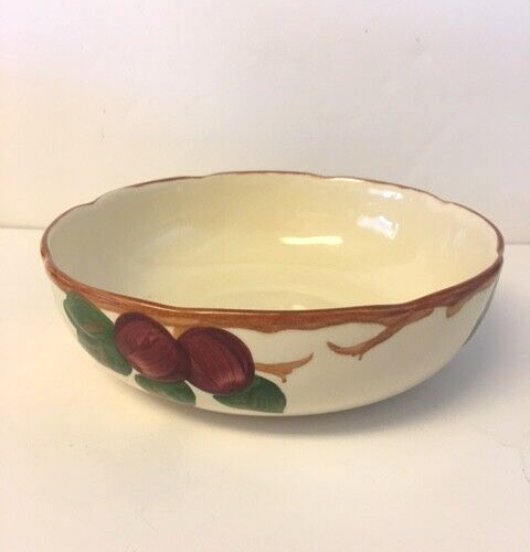 Franciscan Apple Round Vegetable Bowl 8" Half Moon Mark 1949-1953 - Picture 1 of 4