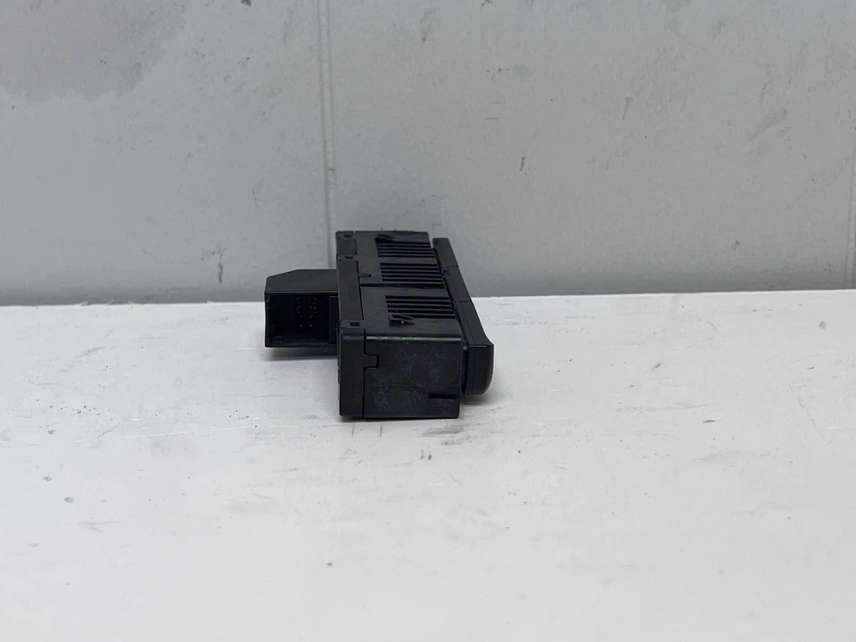 INTERRUPTOR DRIVE SELECT - AUDI A4 ALLROAD A5 ALLROAD Q5 RS5 - 8K1959673M (MK) Foto 2 de 4