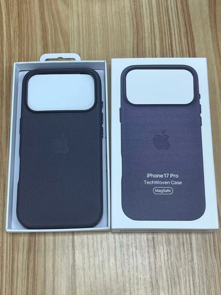 Funda TechWoven para iPhone 17 Pro Max 17 Pro con MagSafe Azul Siena y Logo Foto 3 de 3