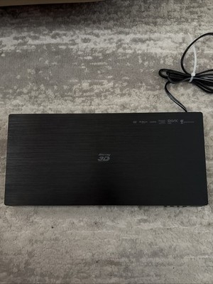 LG BP630 Smart 3D Blu-Ray DVD Player Wi-Fi - Fully Working - No Remote