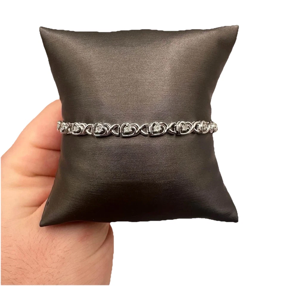 .15cwt Genuine Diamond Infinity Heart Tennis Bracelet In .925 Silver - Image 2 of 3