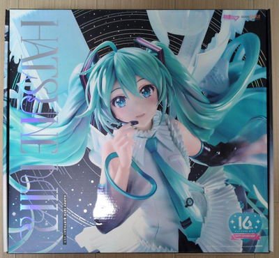 Hatsune Miku Happy 16th Birthday Ver. 1/6 Figure Good Smile