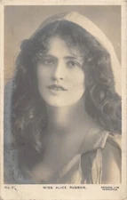 A768 Edwardian British Actress Miss Alice Russon 1906 Portrait RPPC postcard