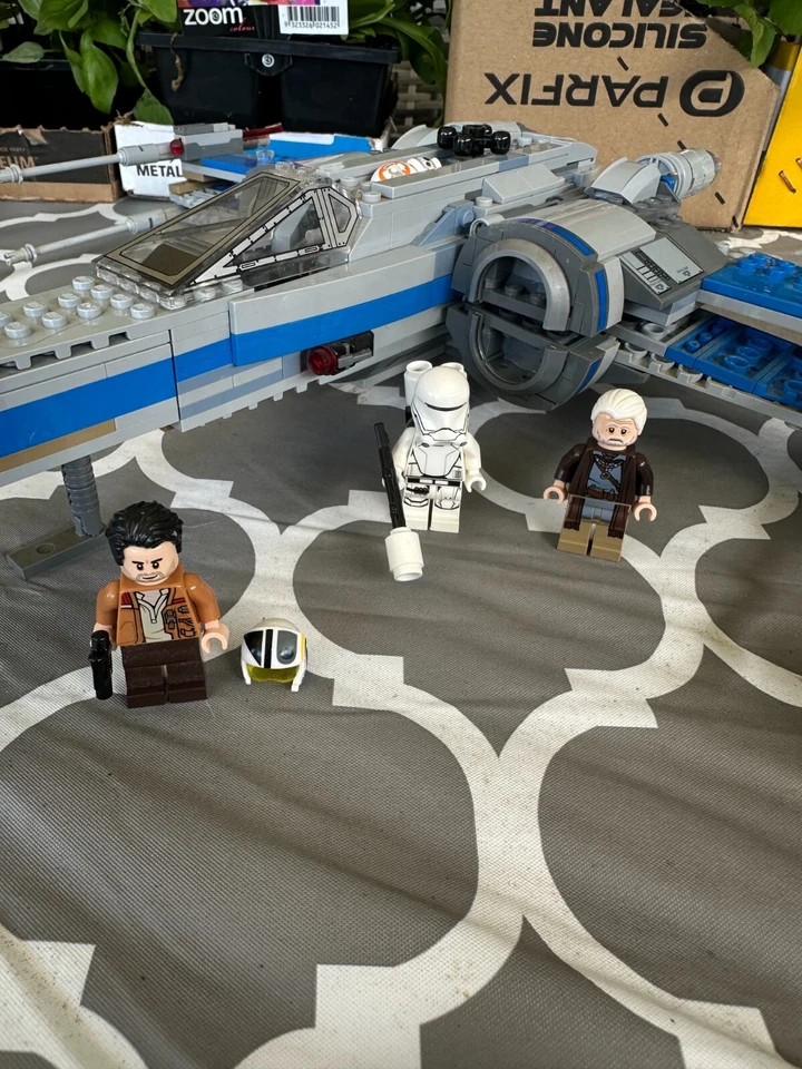 LEGO Star Wars: Resistance X-Wing Fighter (75149), 100% Complete no instructions - Image 2 of 4