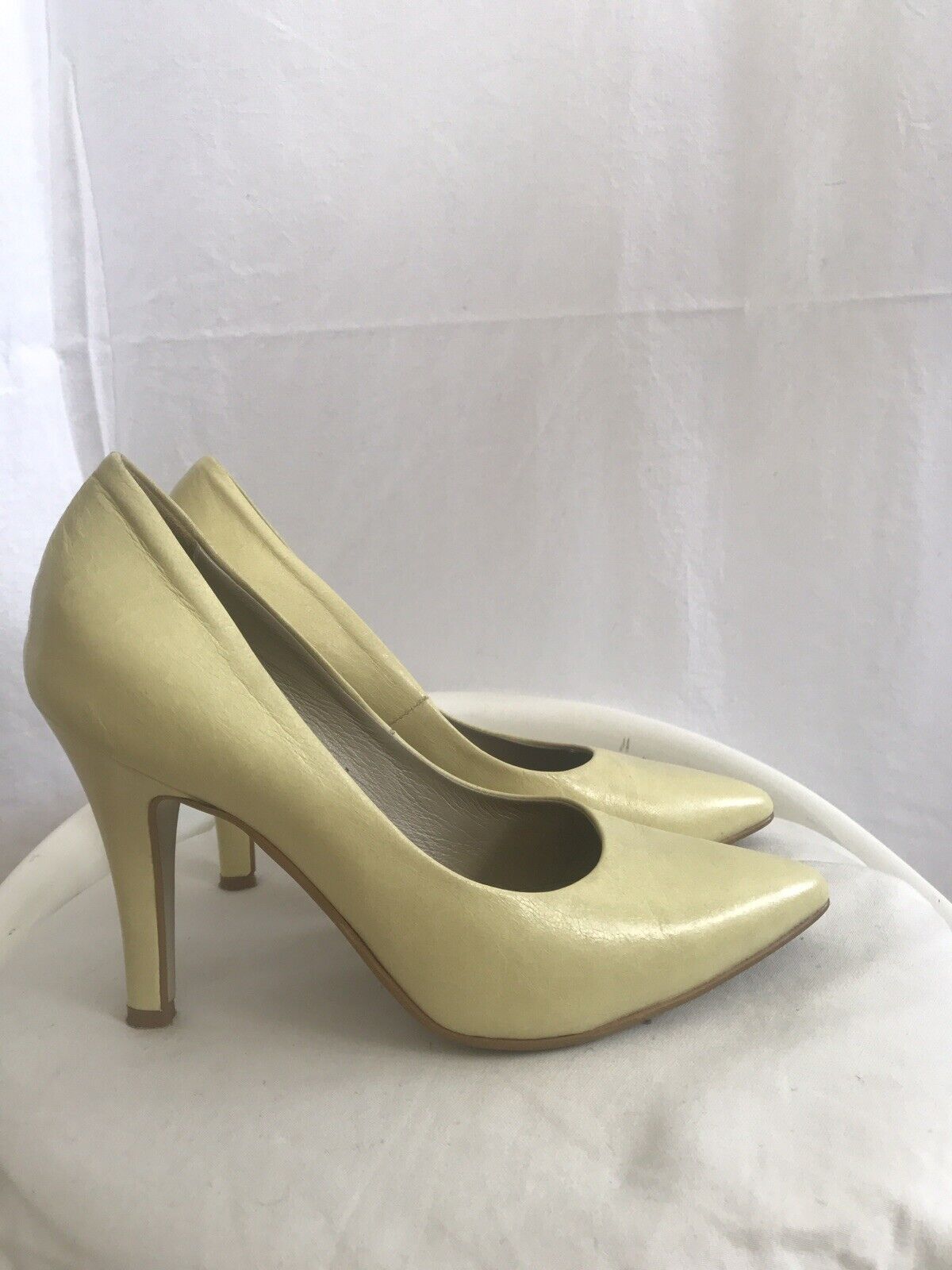 Kosten Net zo succes Noe scandinavian heels , shoes , lemon , lime colour , genuine leather , |  eBay