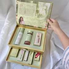Pixi Beauty Makeup Set 25 Years of Glow - Gift Set