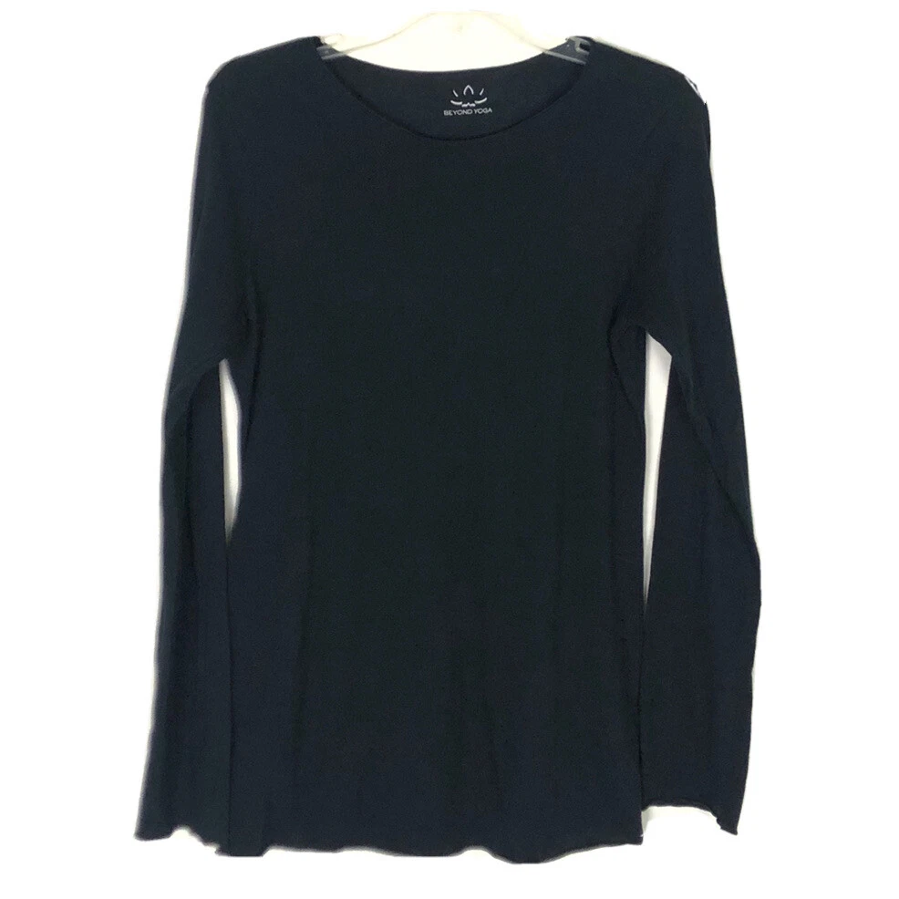 beyond-yoga featherweight long sleeve crewneck shirt