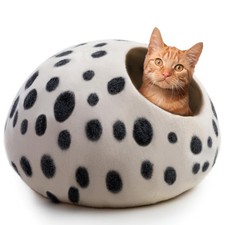 Luxurious Merino Wool Cat Cave - Foldable Hideaway Pod for Indoor Cats - Prem...