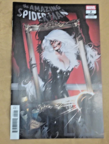 MARVEL COMICS AMAZING SPIDER-MAN #2  Lobos Black Cat variant NM