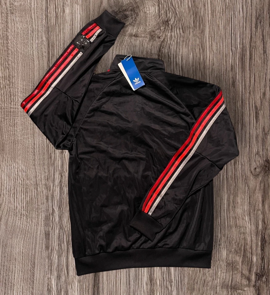 Adidas CHILE20 TT Track Tops Originals Black/Light Granite Track Jacket Size S - Image 2 of 4