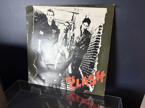The Clash Self Titled UK 1982 Reissue Vinyl Record LP G+/VG - Picture 3 of 8