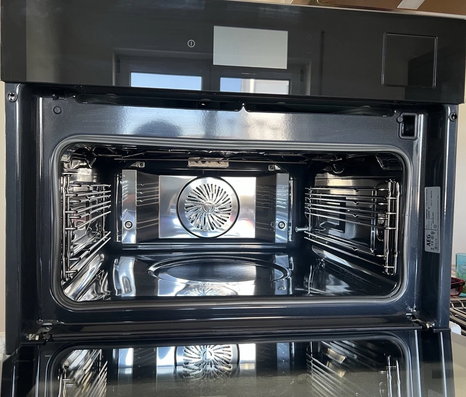 Dampfgarer Kompaktbackofen - AEG 45x60 Steam Pro - (NEU) Backofen - Bild 3 von 4