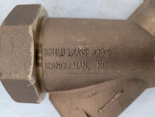 2" United Brass Works Bronze Globe Valve, Y-Body, FNPT, 200 psi, 285950 - Picture 3 of 7