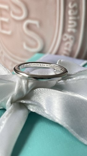 Tiffany & Co. Forever Diamond Ring in Platinum with Diamonds size 5 $1600 - Picture 22 of 24