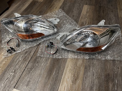 2007-2011 Toyota Yaris 4-Dr Sedan Replacement Headlights Headlamp Assy L+R - Bild 1 von 6