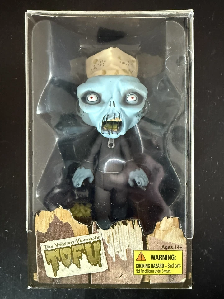 [NIB~SDCC2008] TOFU THE VEGAN ZOMBIE Vinyl Figure [w/Removable Tofu Brain] *Art - Image 2 of 4