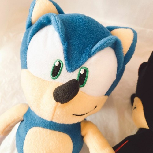 Sonic The Hedgehog M Plush Shadow Sega - Picture 3 of 5