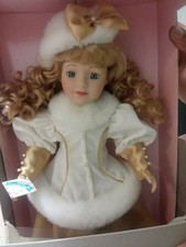 1998 victorian garden porcelain doll