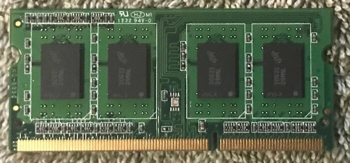 Super Talent 1GB PC3-10600 DDR3-1333MHz - CL9 204-Pin - Unbuffered non-ECC - Image 2 of 2