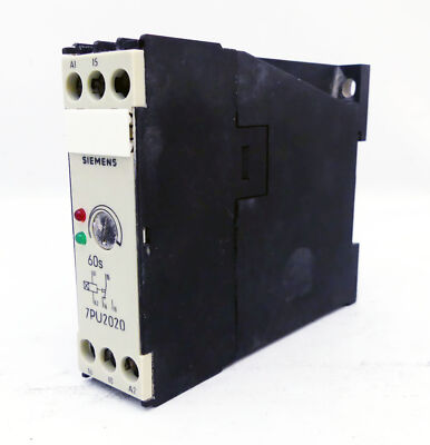 SIEMENS 7PU2020-2AN22 7PU2 020-2AN22 Zeitrelais -used-