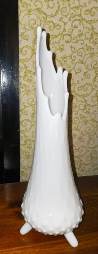 Vintage LE Smith White Milk Glass Swung Vase, Hobnail 3 Toed Base 11”,  9 Points