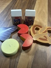 Melissa Doug Wooden Food Groups 7 Pieces Kitchen egg milk