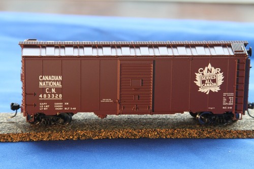 Coche de carga Walthers MainLine 910-1335 Canadian National CN 4823328 40' AAR 1944 | Zustand: New