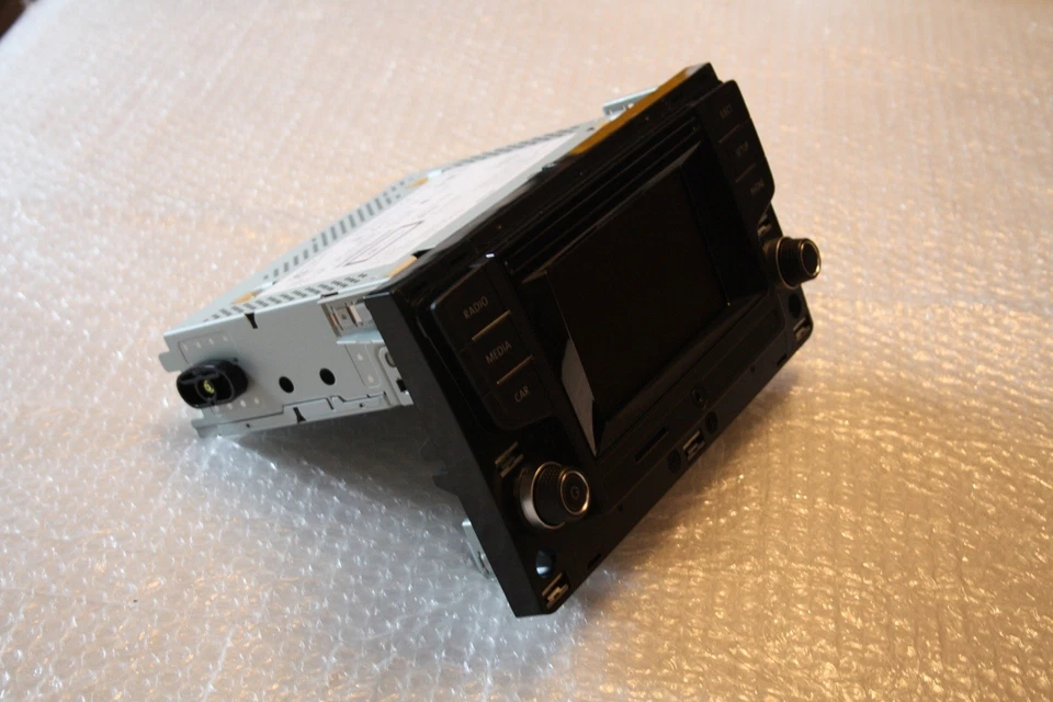 ORIG. VW Sportsvan Touran 5T Radio Composition Colour Bluetooth 510035869C DAB+ - Bild 2 von 4