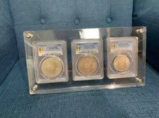 3 Slabs Desktop Acrylic Display Case with Integrated Stand For NGC/PCGS/ICG Slab