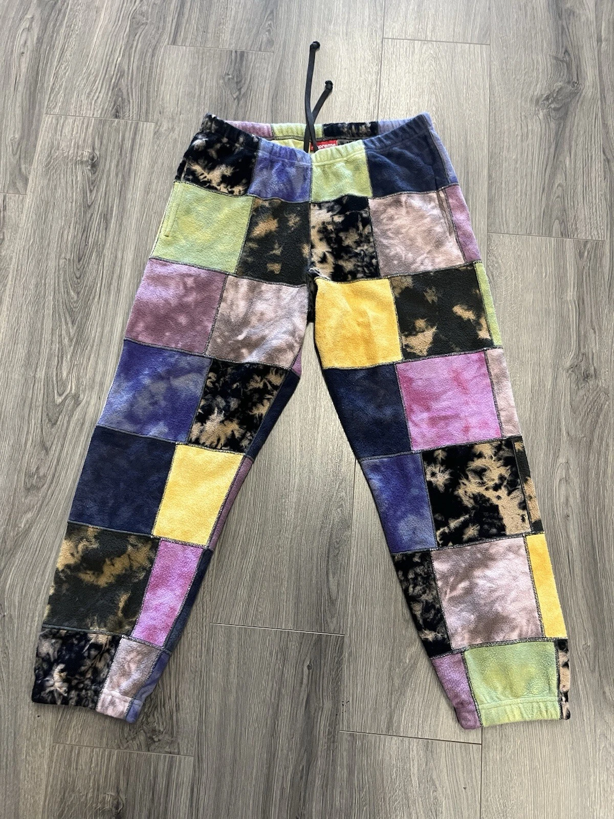 Pantalon de survêtement Supreme Patchwork Tie Dye taille M