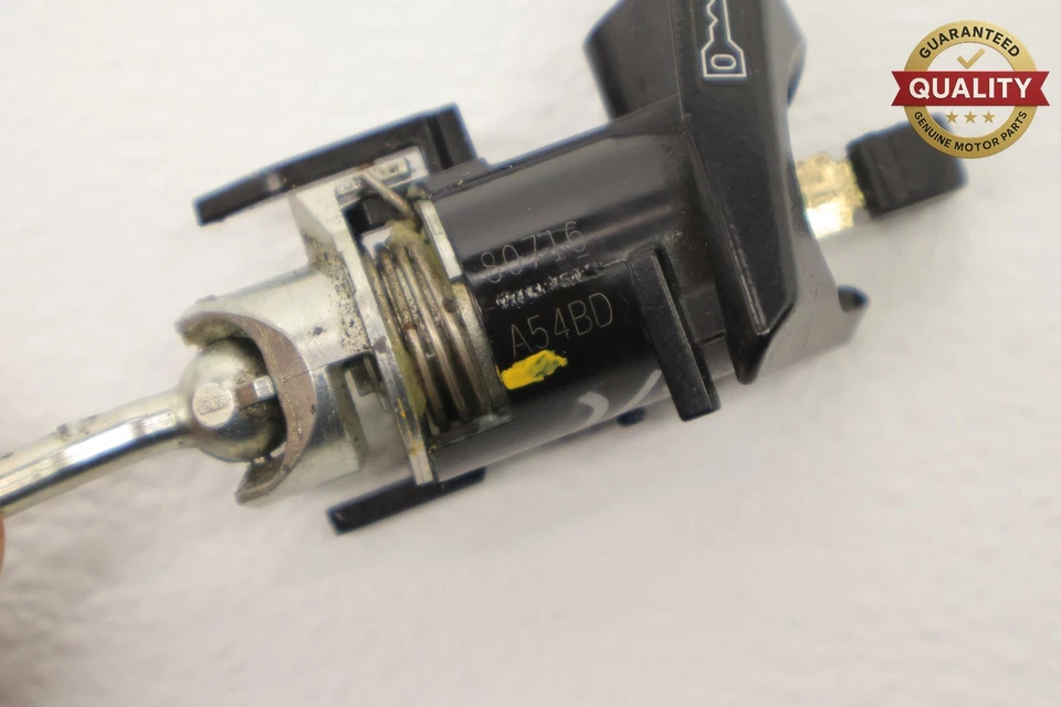 2015 - 2019 LEXUS RC350 FRONT LEFT DRIVER SIDE DOOR LOCK KEY OEM - Image 3 of 4