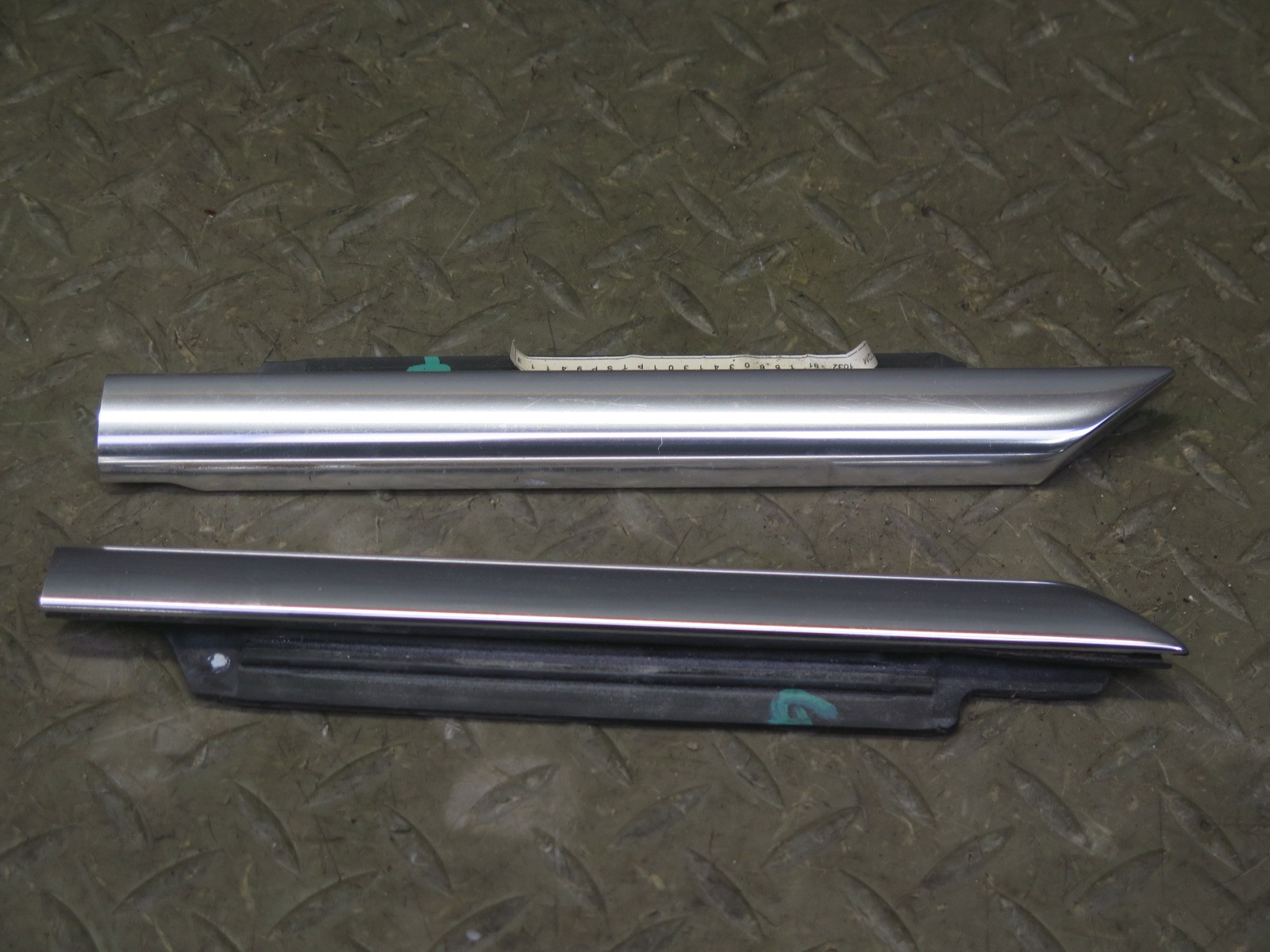 14-20 MASERATI GHIBLI M157 FRONT LEFT & RIGHT SIDE DOOR WINDOW BELT MOLDING SET