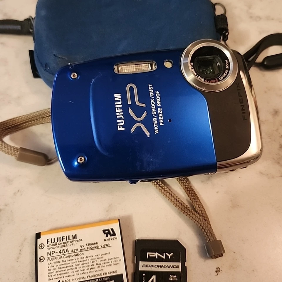Fujifilm XP20 FinePix Digital Camera Water Shock Dust Proof No Charger READ - Image 2 of 4