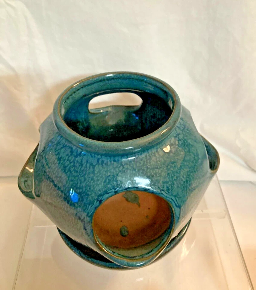 BLUEISH GREEN STONE WARE STRAWBERRY POT WITH 4 OPENINGS 7"H X 7"W X 6.5" BASE - Image 4 of 4